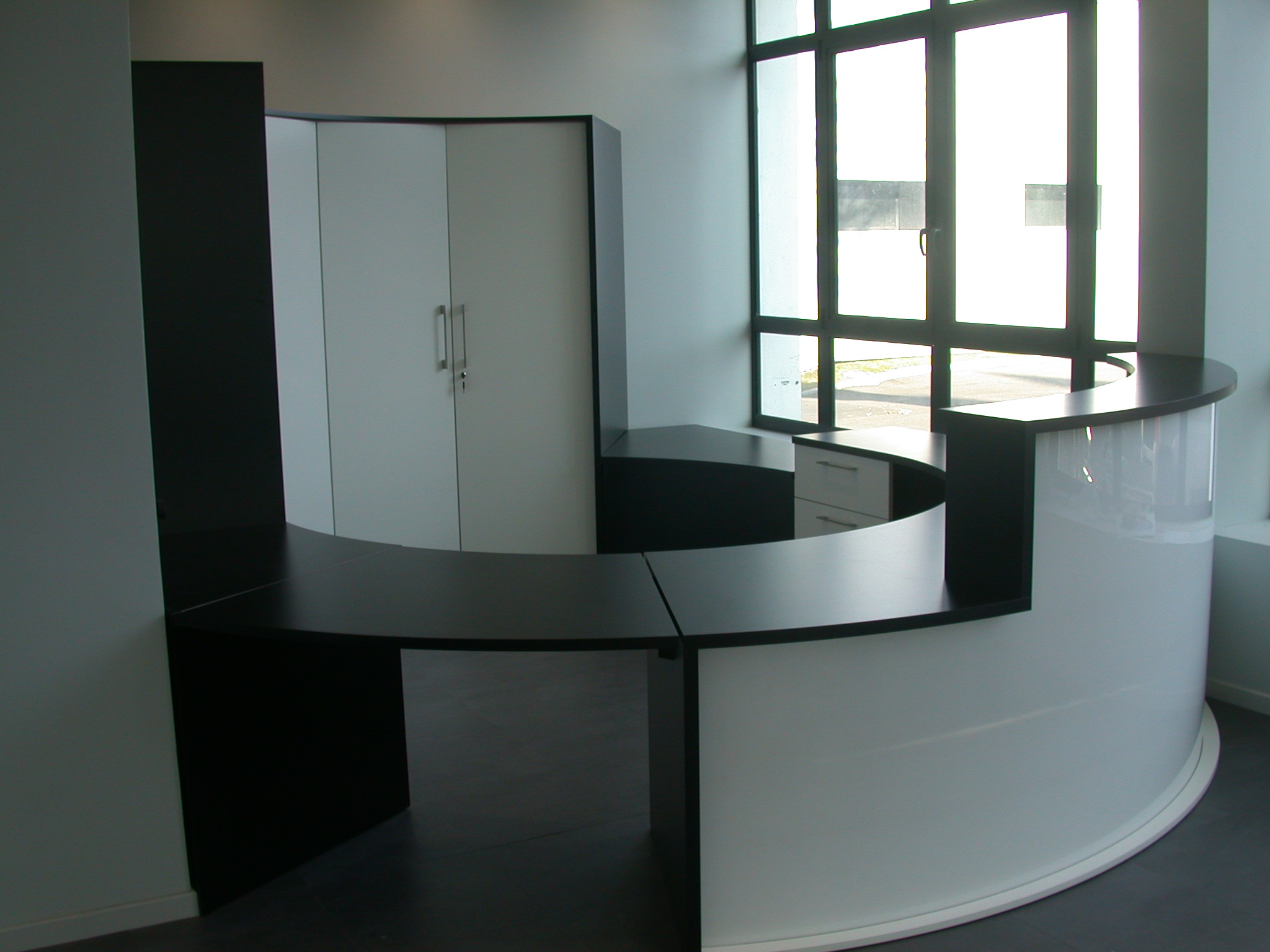 Comptoir et banque d'accueil sur mesure